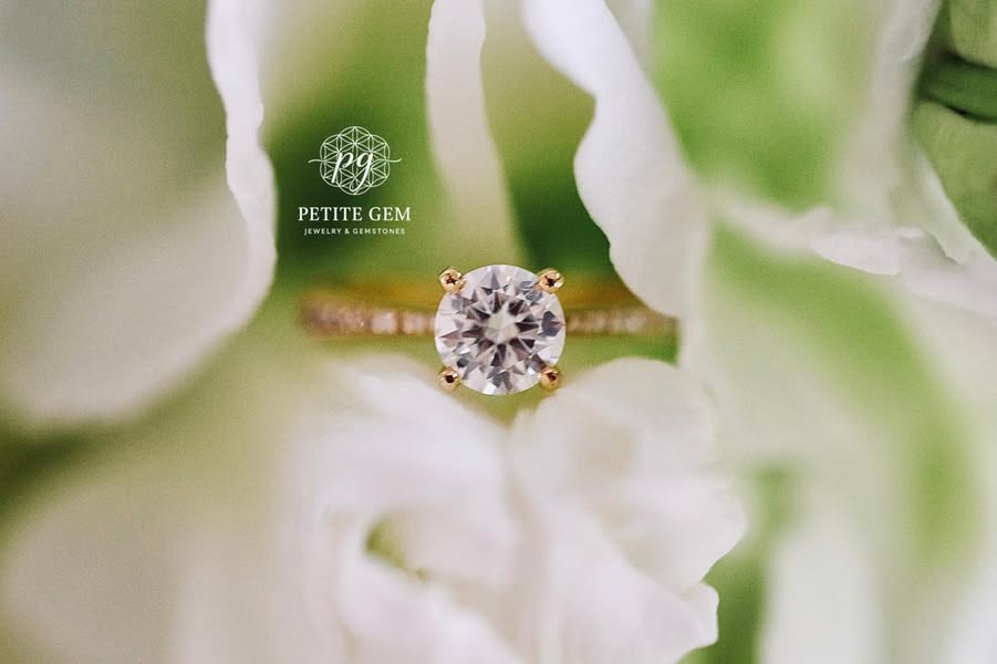 Nhẫn Solitaire Moissanite 6mm