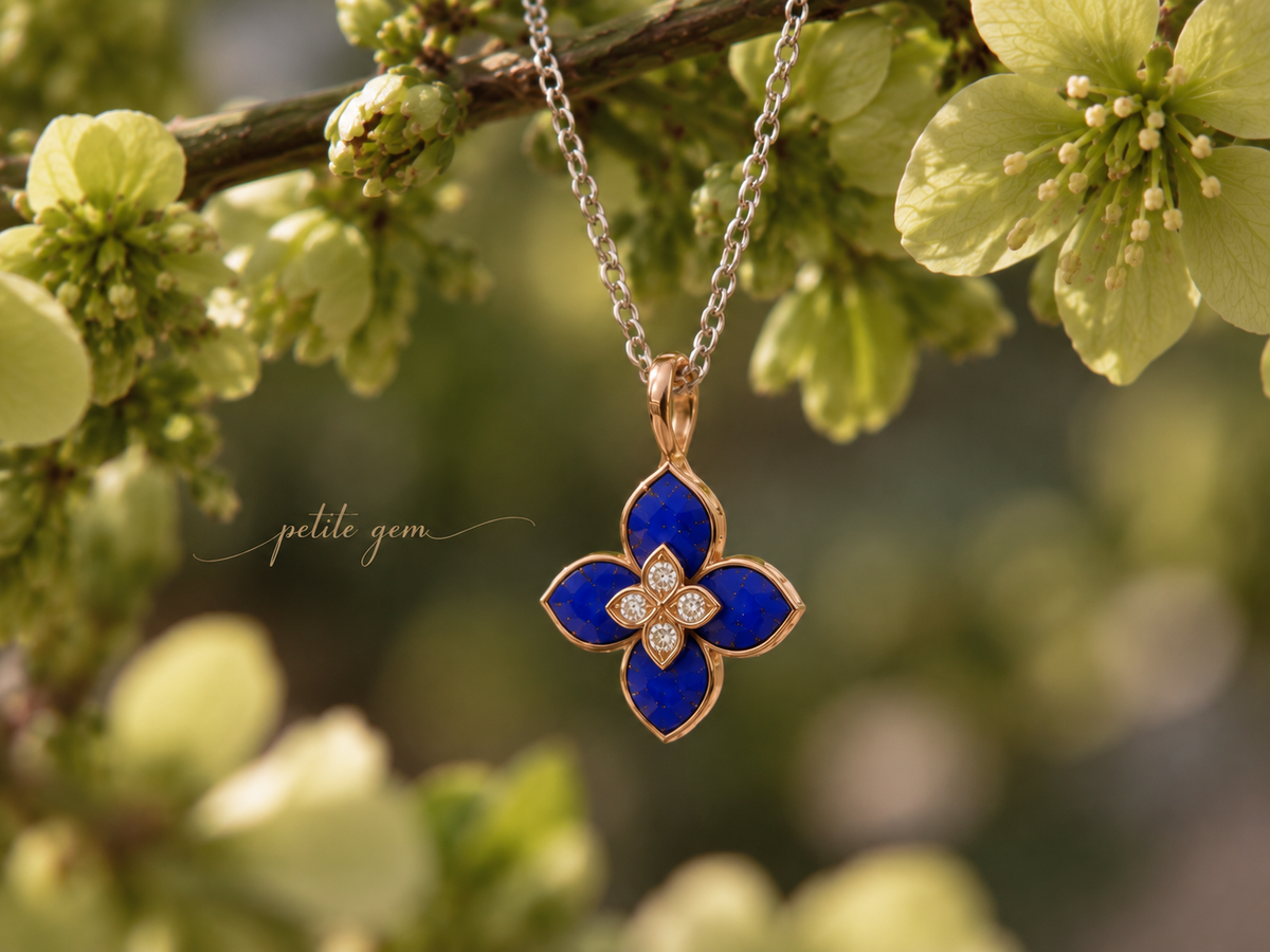 Dây chuyền Lapis Lazuli hoa bốn cánh đính kim cương
