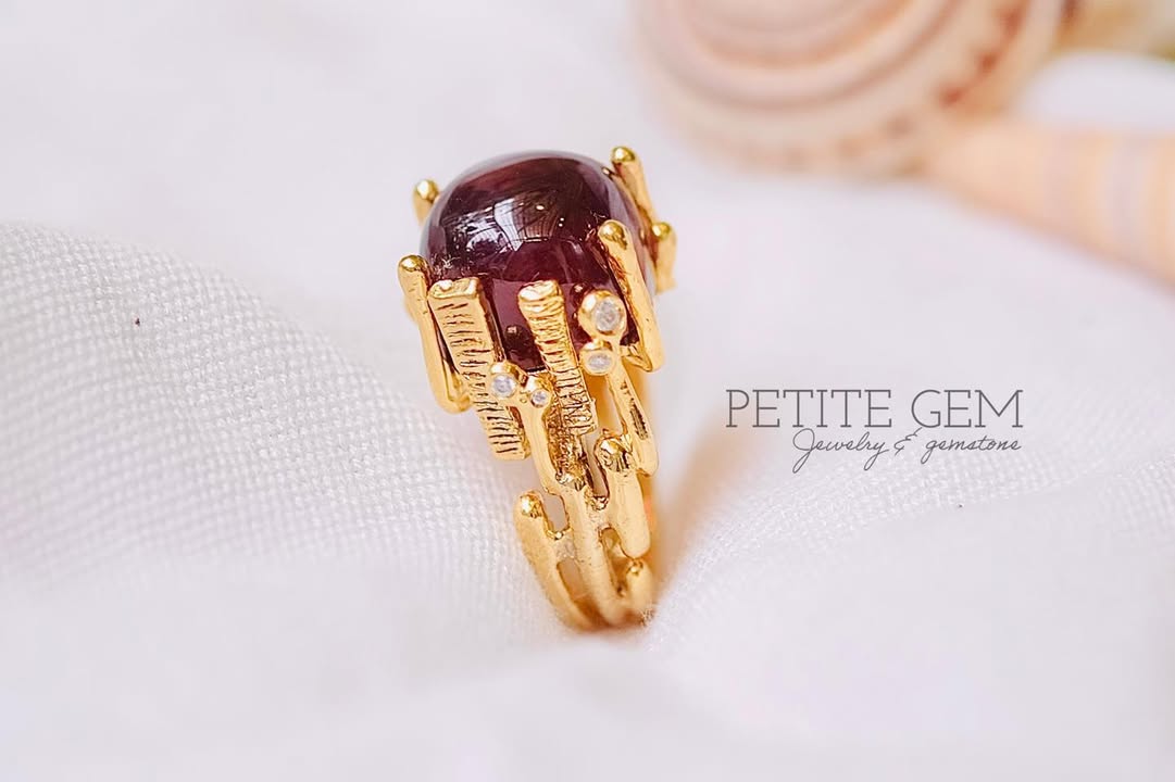 Nhẫn Garnet làm tay 100% kỹ thuật gọt sáp