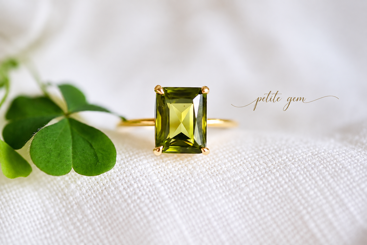 Nhẫn peridot dáng chữ nhật 7*9mm