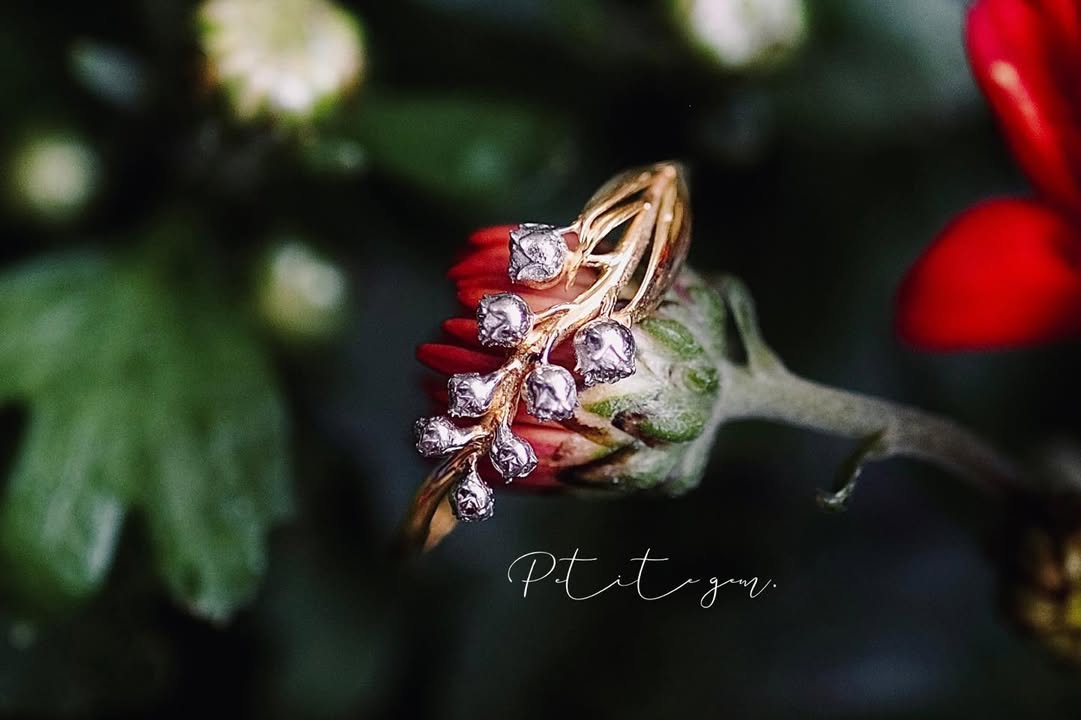 Nhẫn Hoa Linh Lan đính moissanite