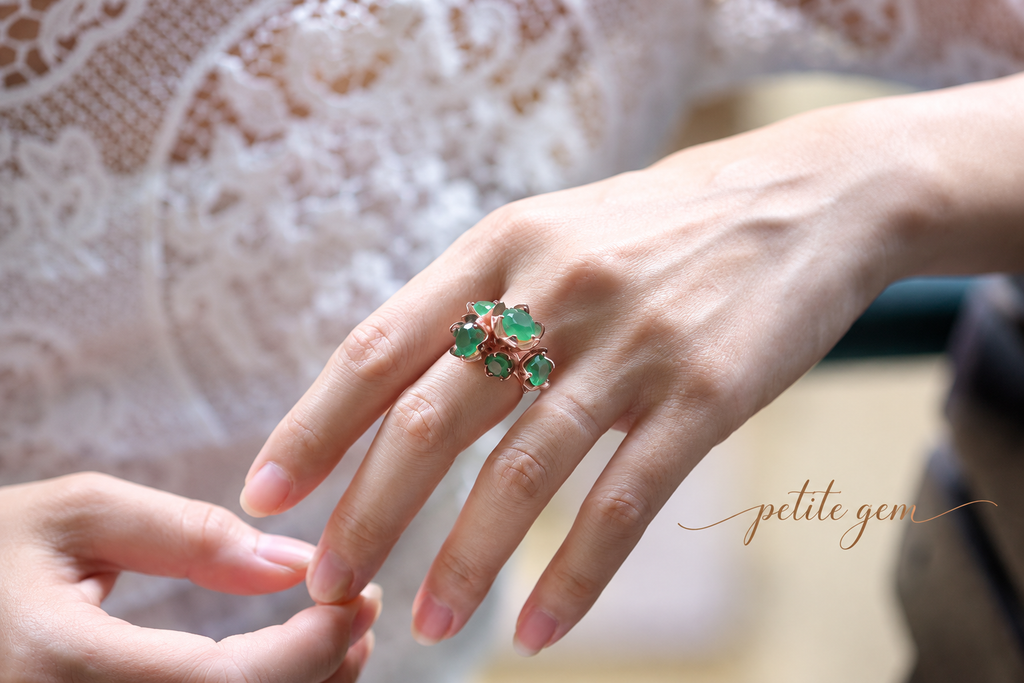 Nhẫn lily of the valley đính chalcedony phiên bản to