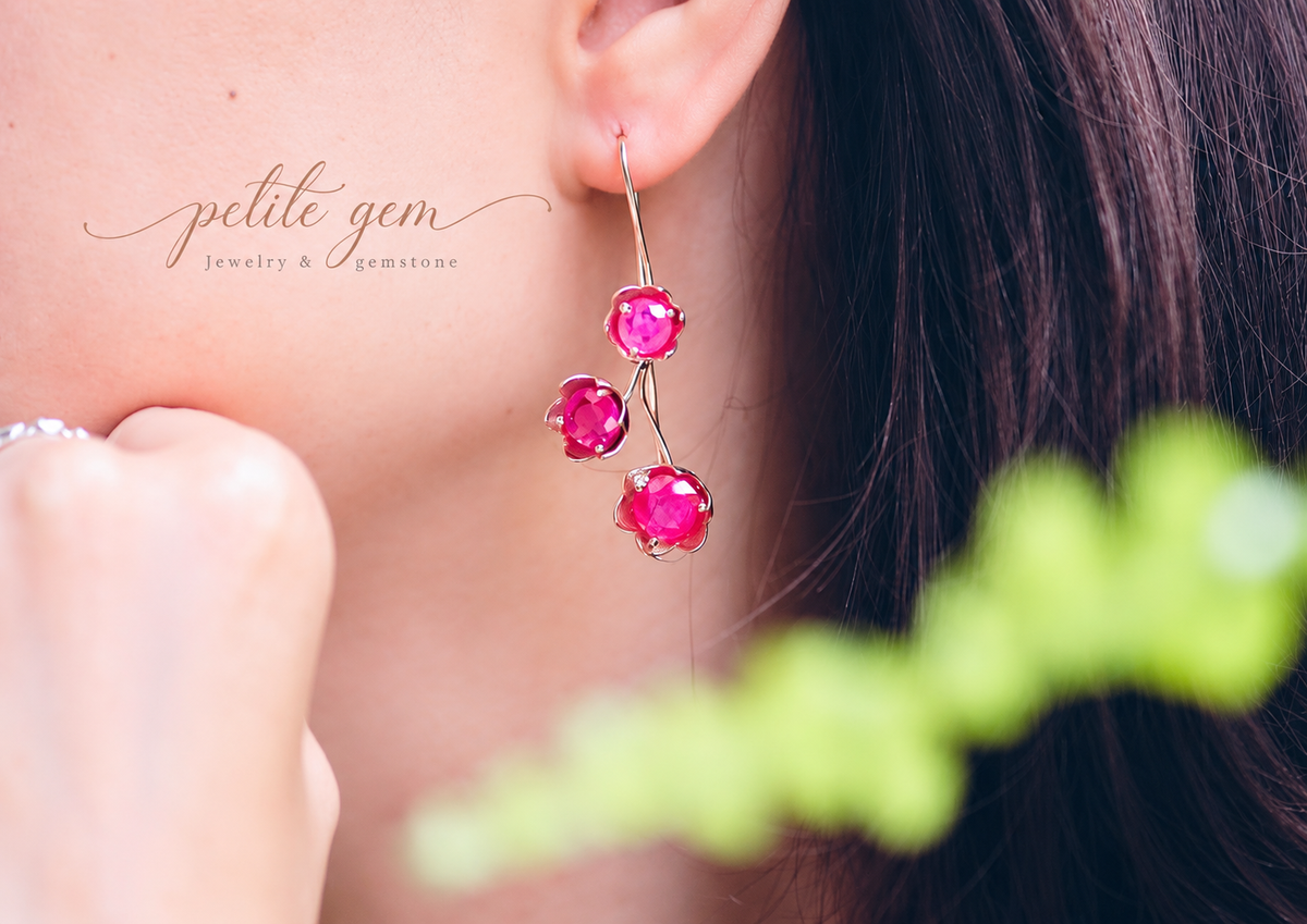 Bông tai lily of the valley đính ruby 6 viên