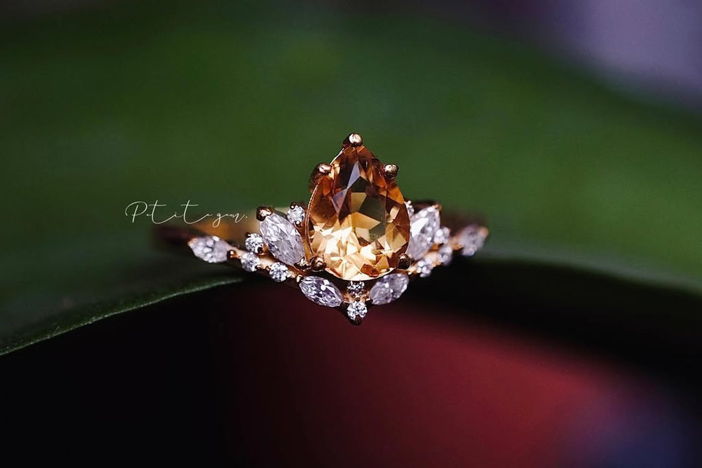Nhẫn citrine dáng giọt nước