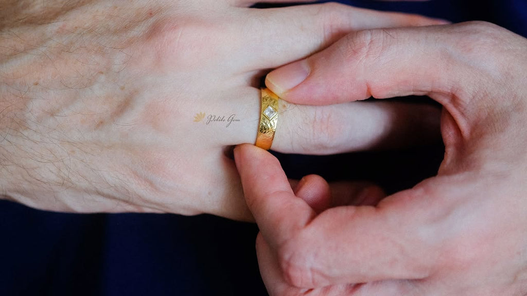 Nhẫn handmade đá Topaz vuông 3mm