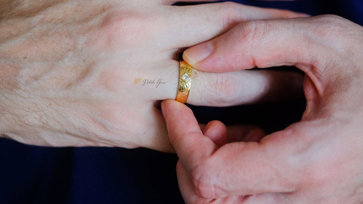 Nhẫn handmade đá Topaz vuông 3mm