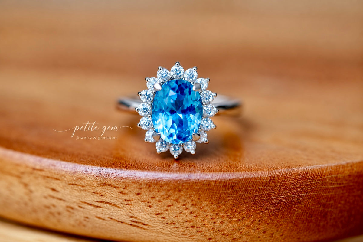 Nhẫn topaz oval viền moissanite 7*9