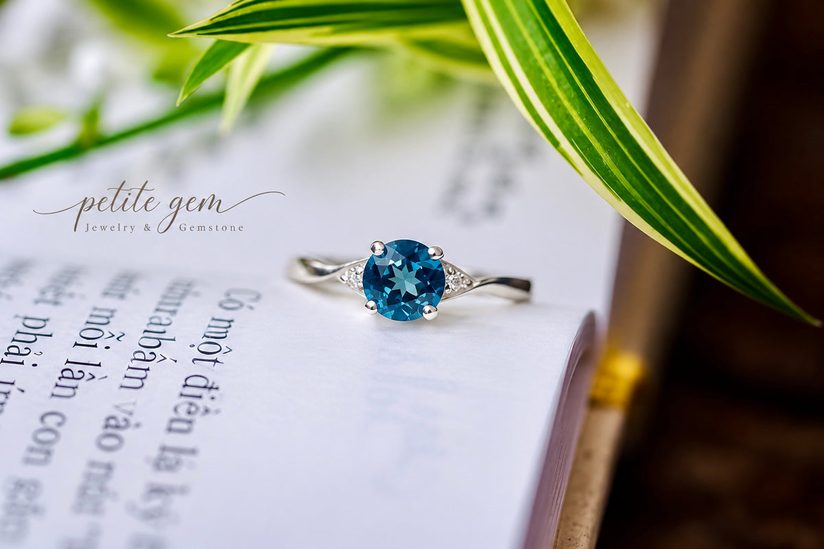 Nhẫn Topaz London 6mm