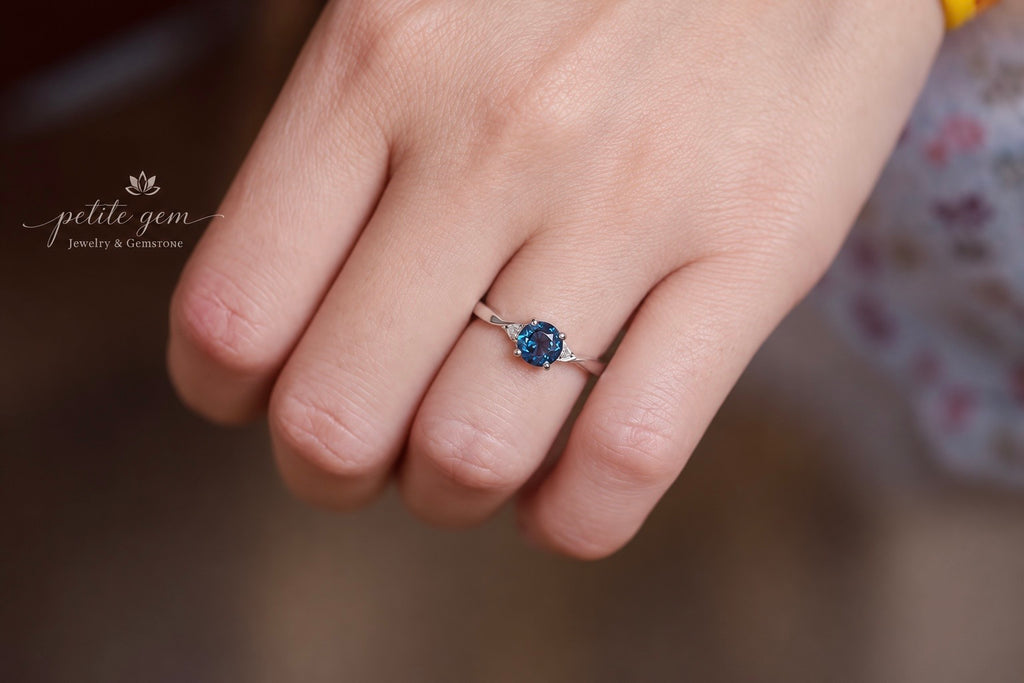 Nhẫn Topaz London 6mm