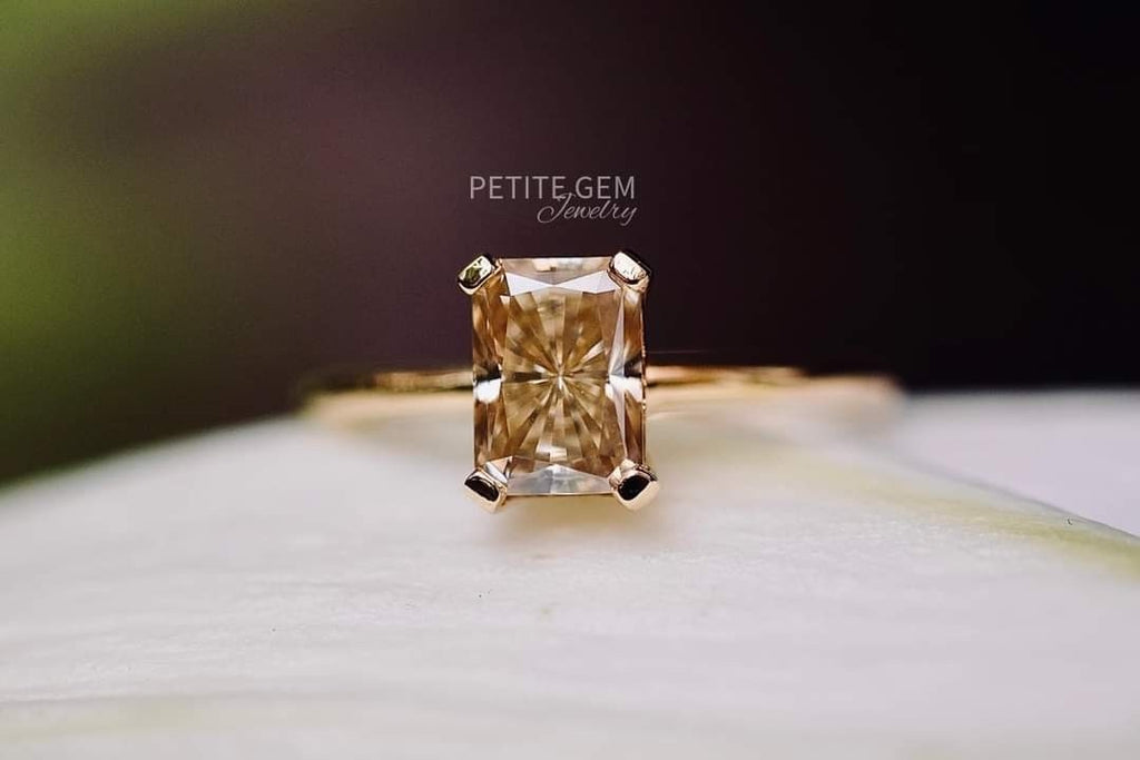 Nhẫn moissanite vàng giác radiant 7*9mm
