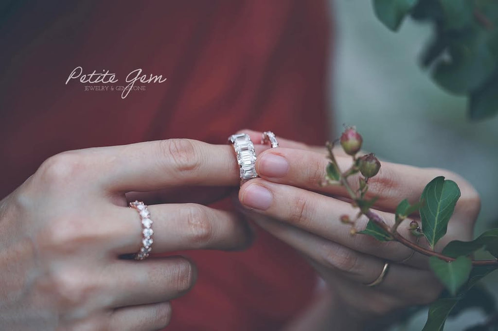 Khói – bộ trang sức moissanite