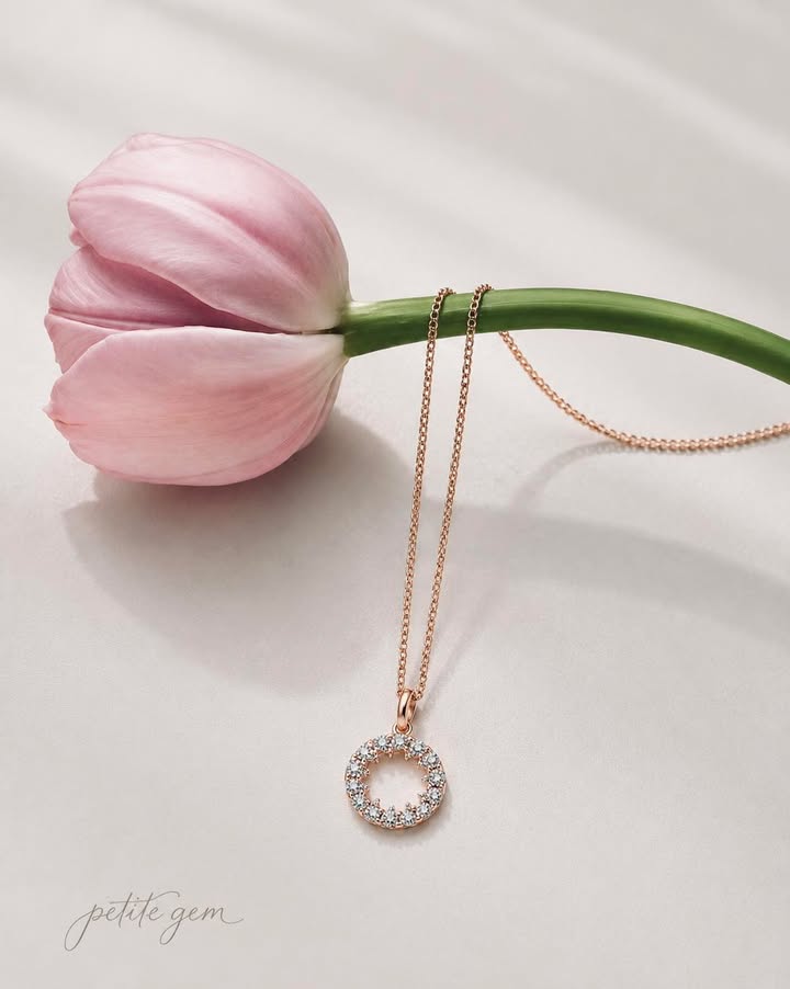 Mặt dây chuyền vòng tròn đá Moissanite 2mm