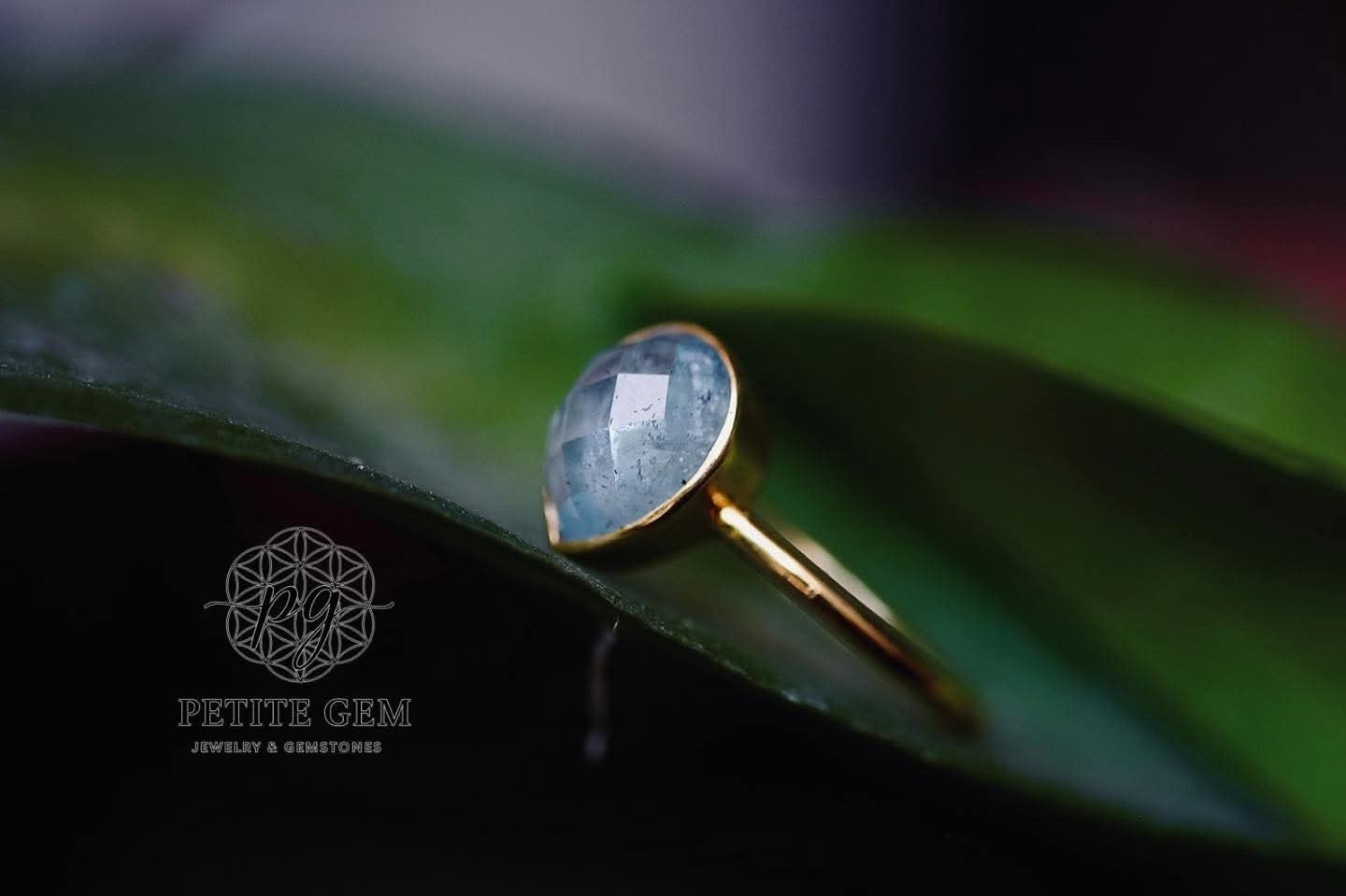 Nhẫn đá Aquamarine giọt nước