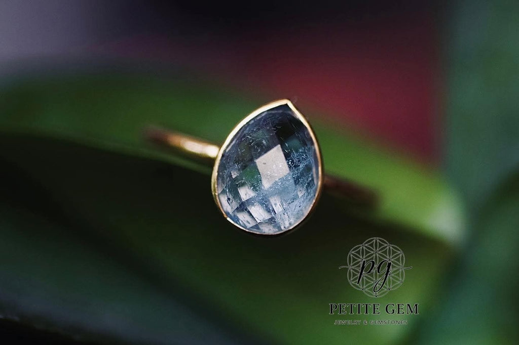 Nhẫn đá Aquamarine giọt nước