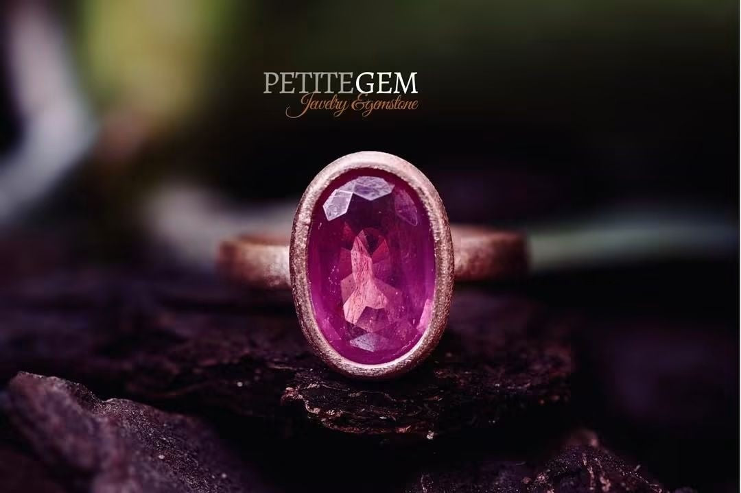 Nhẫn đá ruby thô oval màu đỏ hồng