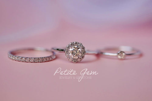 Bộ nhẫn cưới Petite Gem – Đá chủ moissanite 6mm