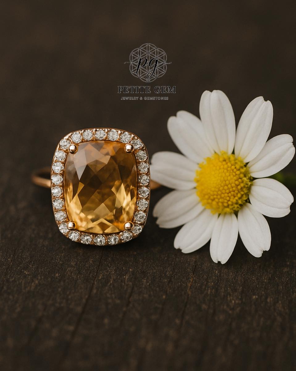 Nhẫn Citrine thiên nhiên 10x12mm viền moissanite