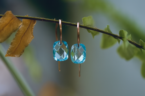Bông tai đá Topaz xanh