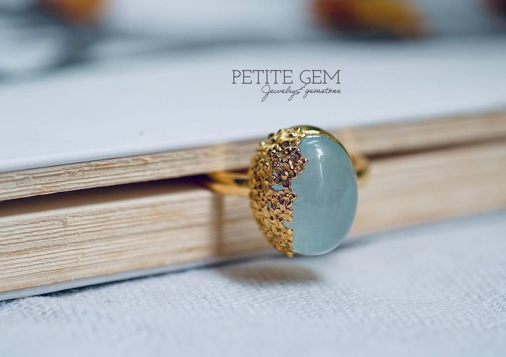 Nhẫn aquamarine hoa vàng · pg-facebook:1088848059185770 · batch:ac791956:1
