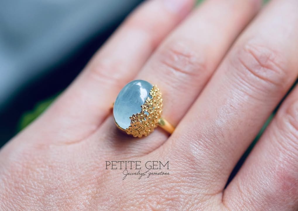Nhẫn aquamarine hoa vàng · pg-facebook:1088848049185771 · batch:ac791956:2