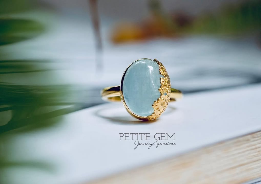 Nhẫn aquamarine hoa vàng · pg-facebook:1088848052519104 · batch:ac791956:3
